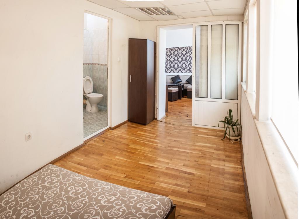 Sofia Central Guest Rooms Habitación foto